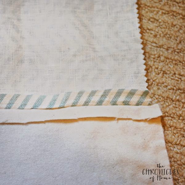 Easy tutorial for how to sew a pillow cover with a zipper