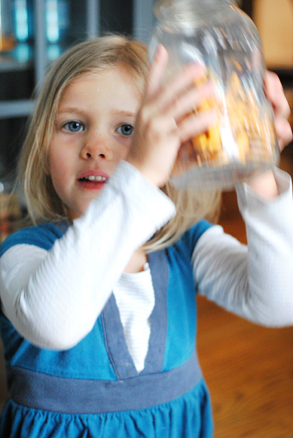 easy goldfish cracker snack mix