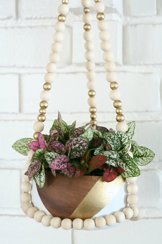 TIG DIY-Beaded-Hanging-Planter-11