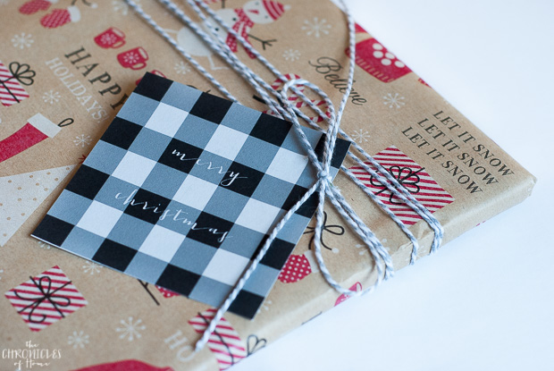 Free printable Christmas gift tags - download and print these buffalo check gift tags for FREE!