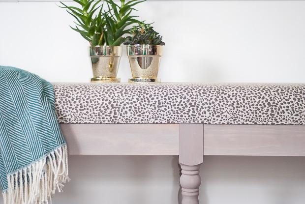 An easy-to-follow tutorial for building this gorgeous upholstered dining bench yourself! A DIY dining bench anyone can do.