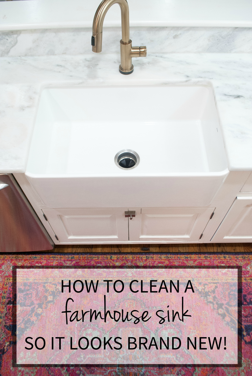 How to clean a farmhouse sink so it looks brand new, in about a minute!