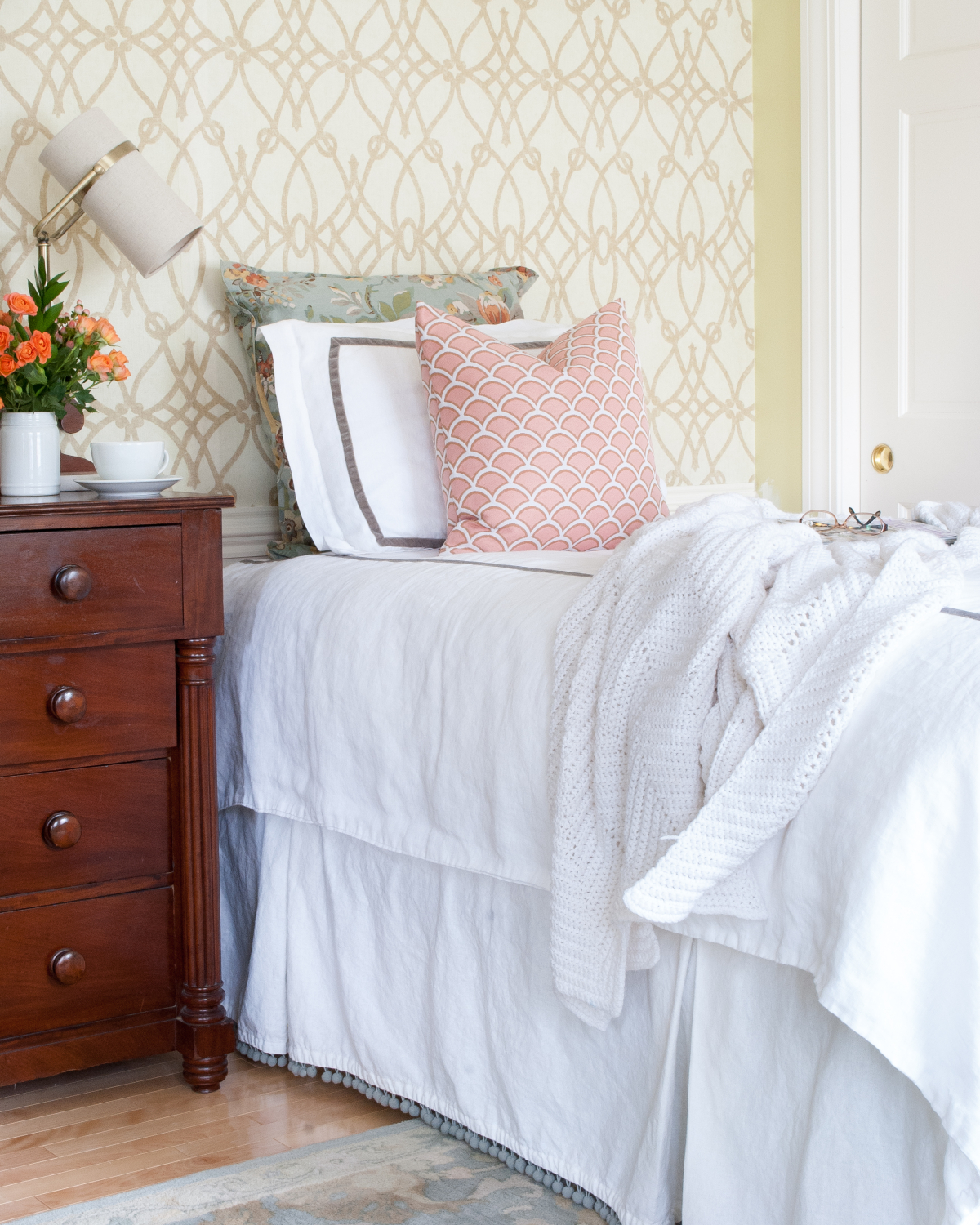 Classic neutral twin bedding in luxurious linen with velvet trim. Timeless and perfect for any room in the house!