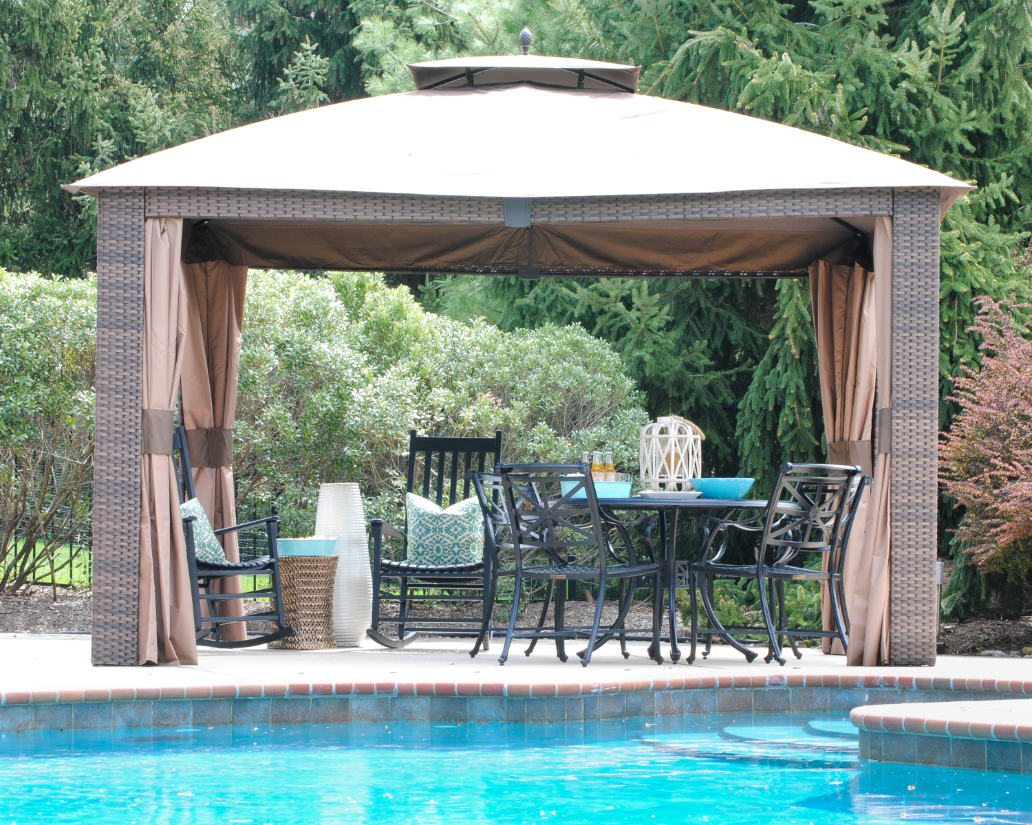 Luxury outdoor woven wicker gazebo for an amazing price!