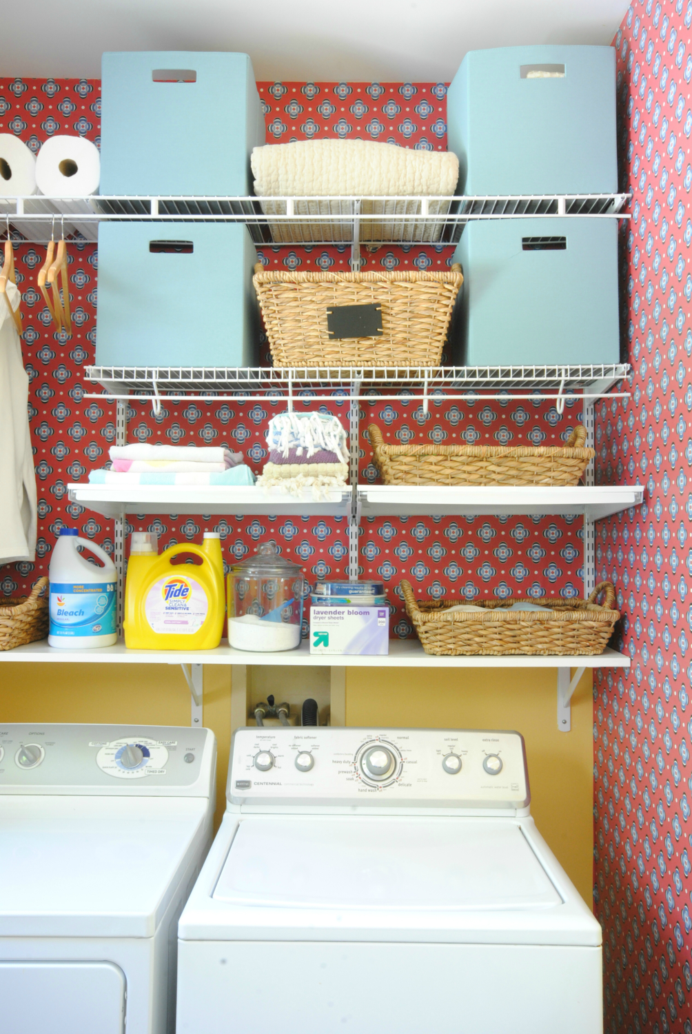 Beautifully organized laundry room - get all the details on how you can turn your laundry room from a mess to a dream in just one afternoon!