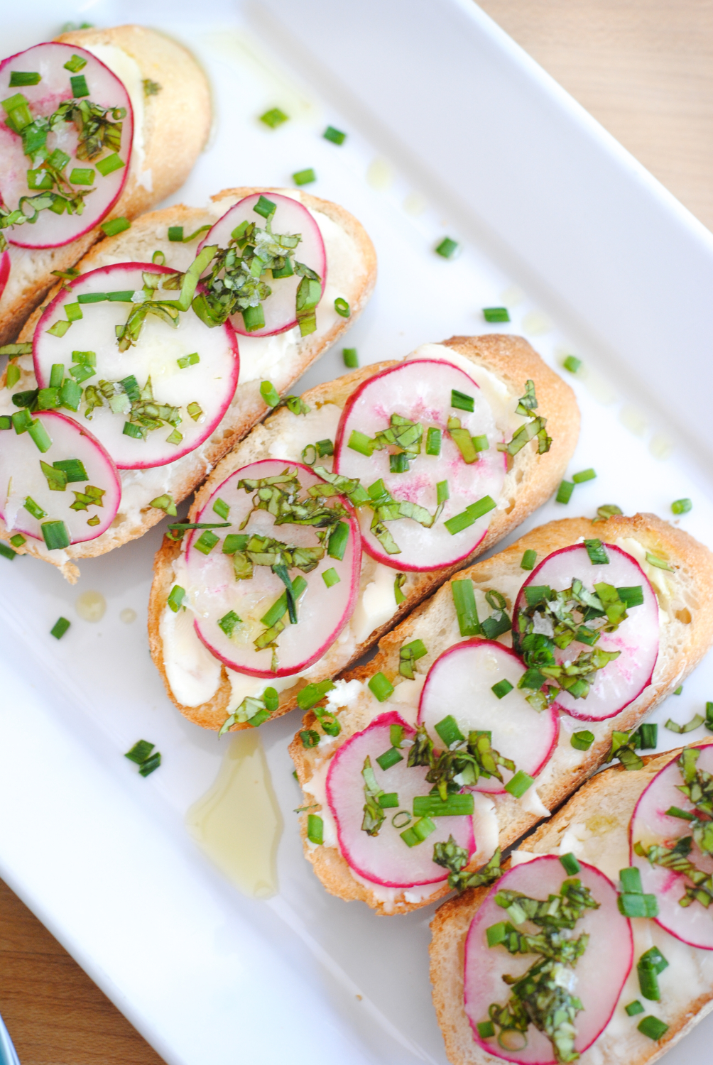 radish herb crostini-5