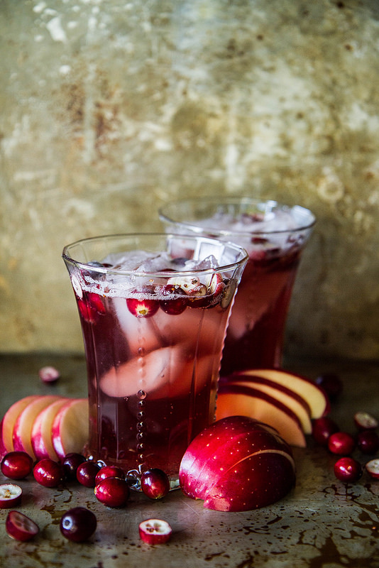 Nine fall cocktails that will have you acting like a seasoned mixologist at home! Perfect for any fall occasion - fall dinner party, Thanksgiving cocktail, holiday cocktail, Christmas cocktail, you name it! So many delicious ideas to try.