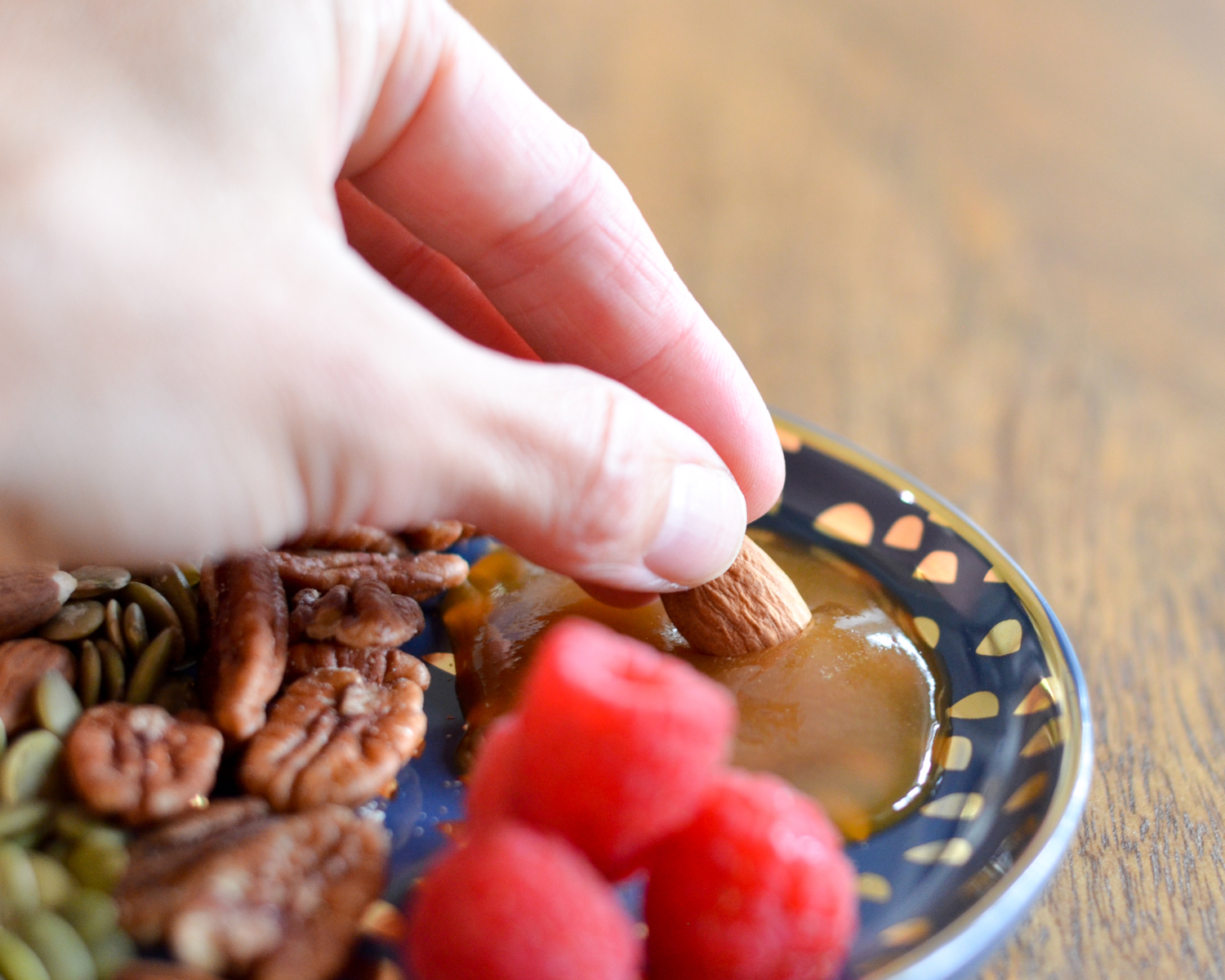 Five easy, no bake, healthy dessert ideas sure to satisfy your sweet tooth!