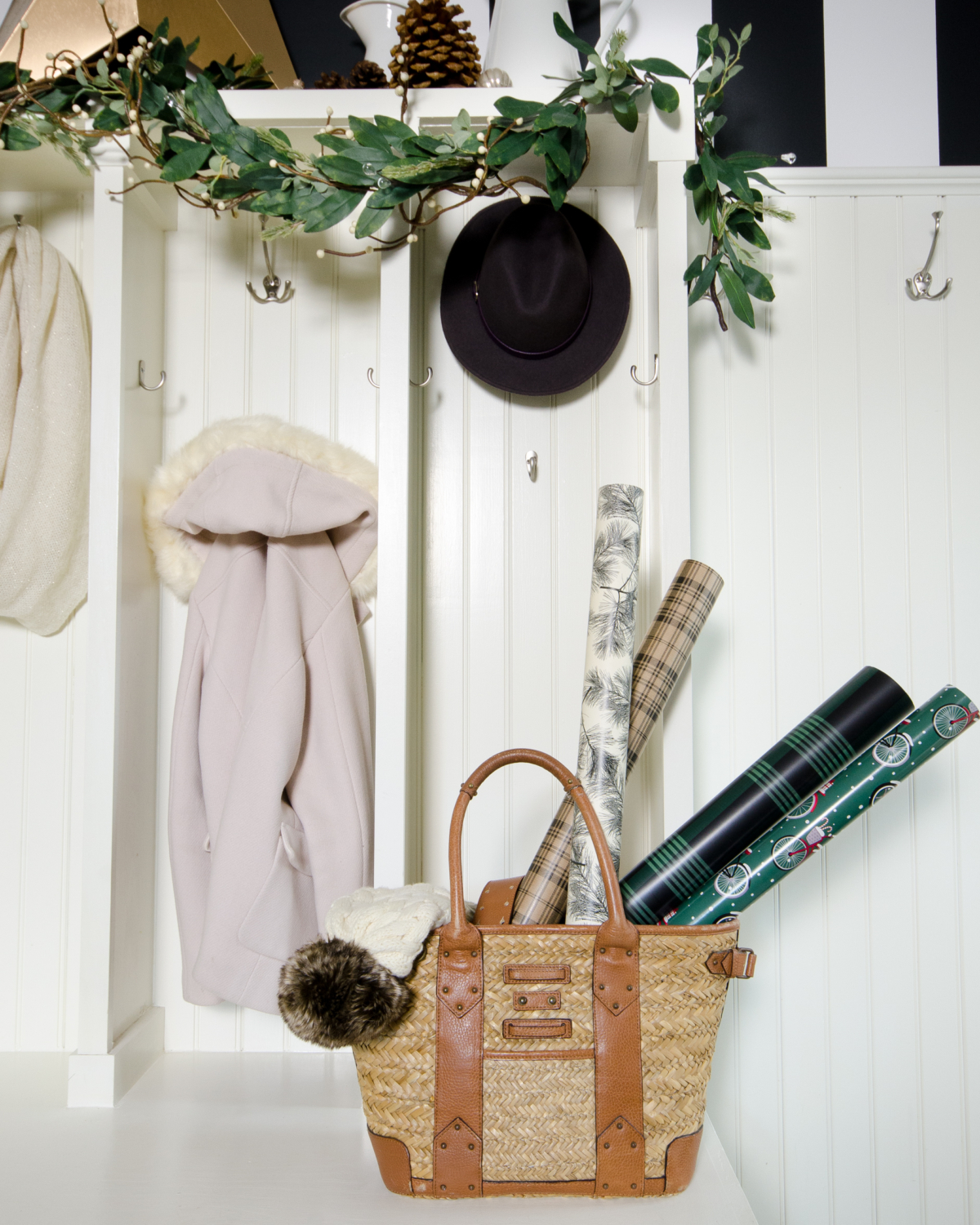 Simple and classic Christmas decorating for the mudroom - black, white, and green. 2017 Holiday Housewalk