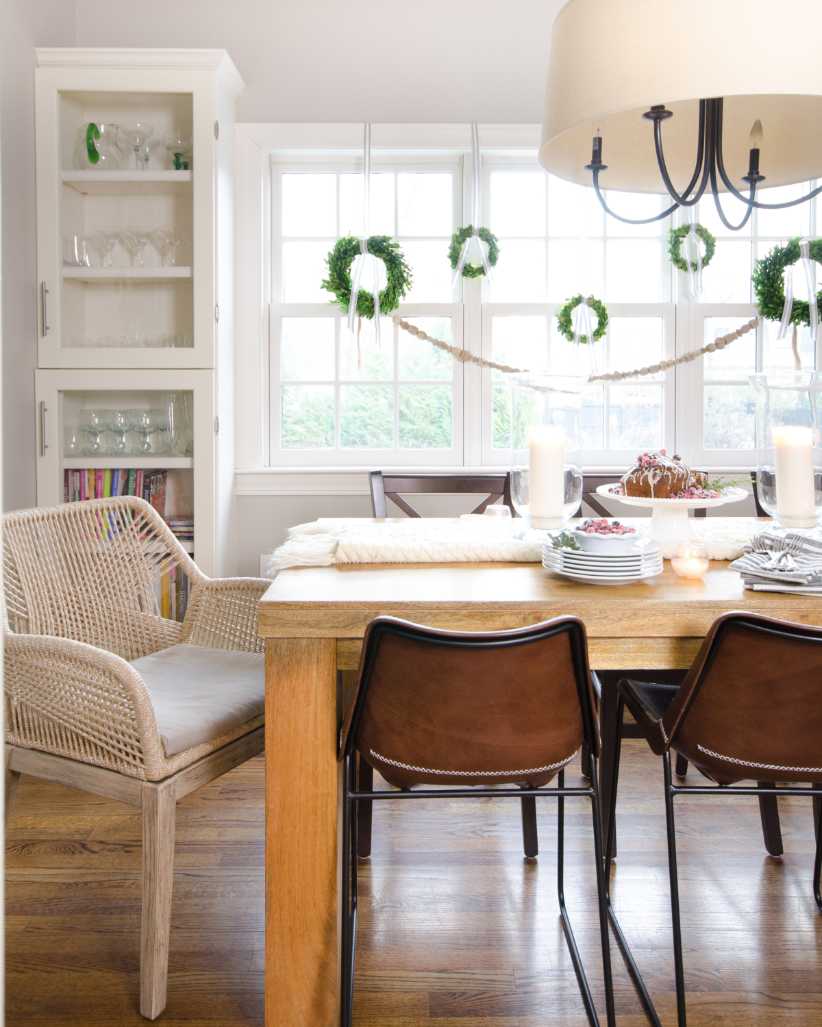 A simple and beautiful classic Christmas kitchen, with breakfast nook