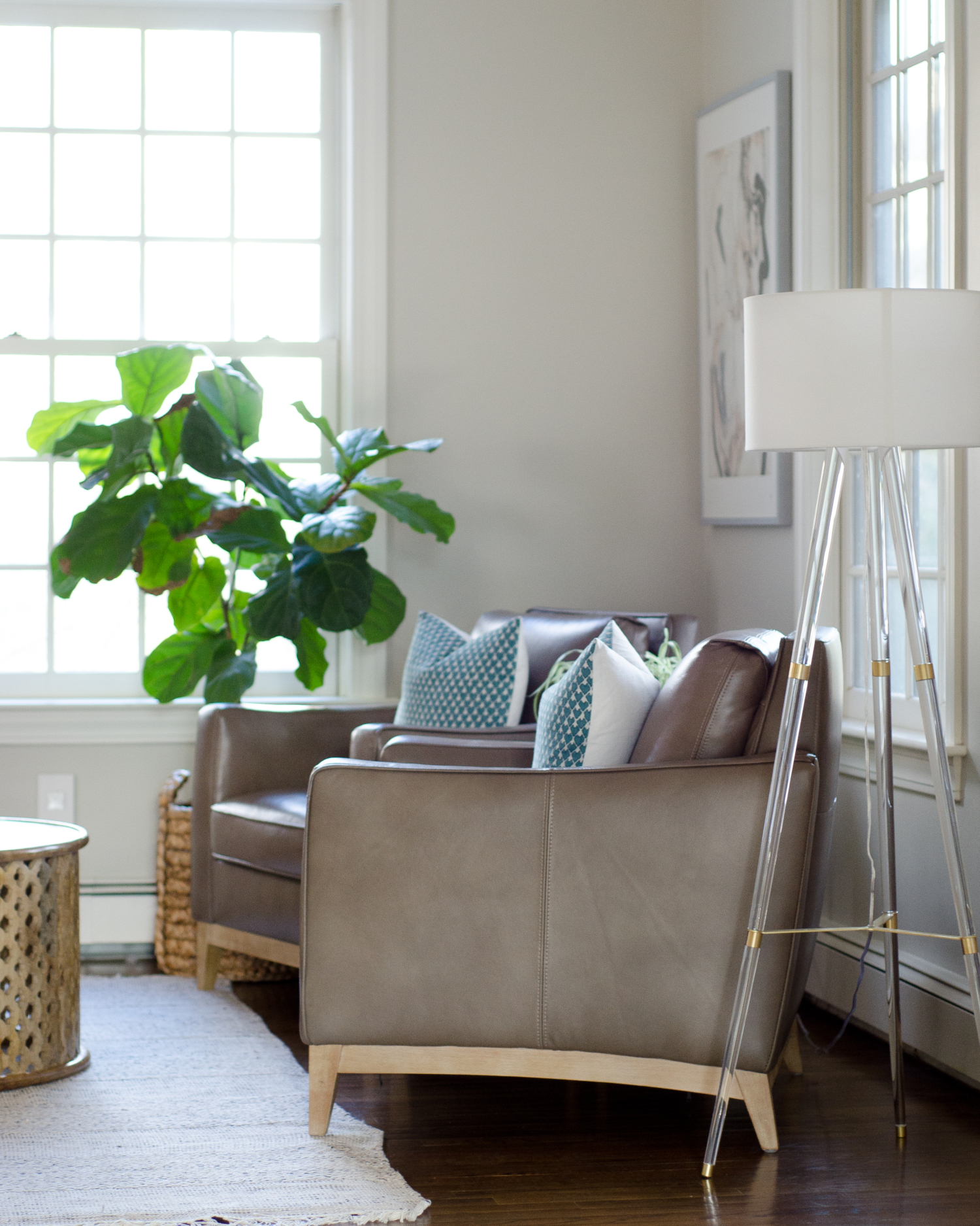 Spring Family Room from The Chronicles of Home blog