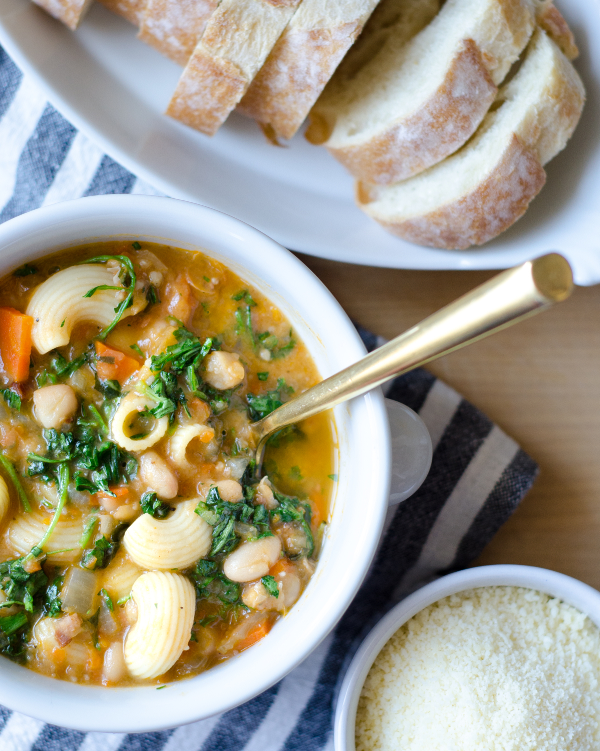 Easy and healthy Italian bean soup recipe (pasta e fagioli) filled with vegetables, beans, and pasta. Great one pot meal made with pantry staples.