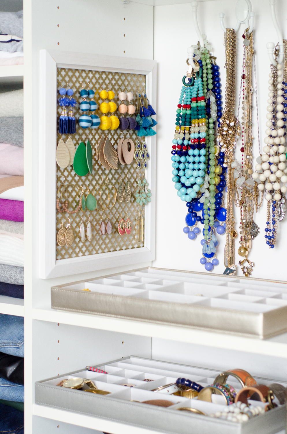 Make this DIY earring organizer in five minutes with just three things! It's an easy and inexpensive way to organize jewelry, No fancy DIY skills required!